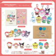 クリアファイル…440円／マスコットキーホルダー…2,750円／ピンバッジ…660円／ラバーマグネット…880円／クロッキー帳…1,100円                         ※（税込）