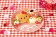 「Hello Kitty Pancake」＜価格：税込1,590円＞【キティちゃんと可愛さ溢れるカフェでお祝い♪「ハローキティ50周年記念カフェ」が東京・大阪・愛知にオープン！】