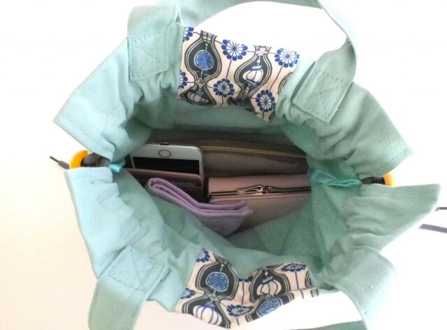 【カルディ台湾好吃！バッグ】普段よく使うアイテムを入れてみました