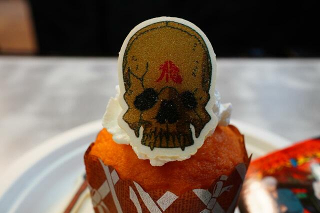 映画『鬼太郎誕生 ゲゲゲの謎』×東映太秦映画村コラボレーションフード■ツケは払わなきゃなぁ！マフィン