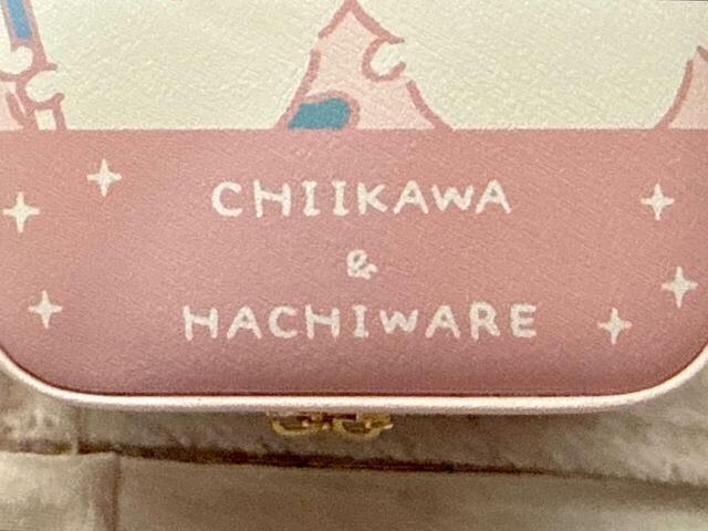 「CHIIKAWA＆HACHIWARE」のロゴ入り！