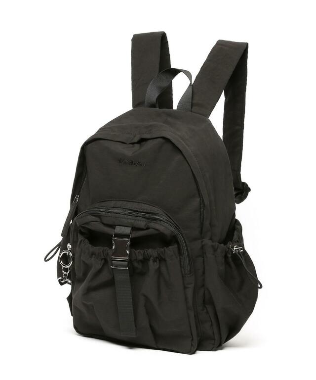 「オリジナルギャザーライトデイパック」ブラック 5,940円（税込）