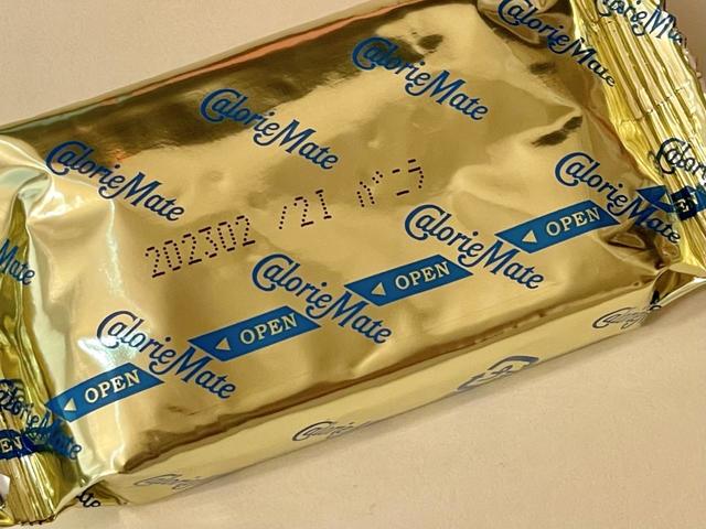 「カロリーメイト ブロック バニラ味」