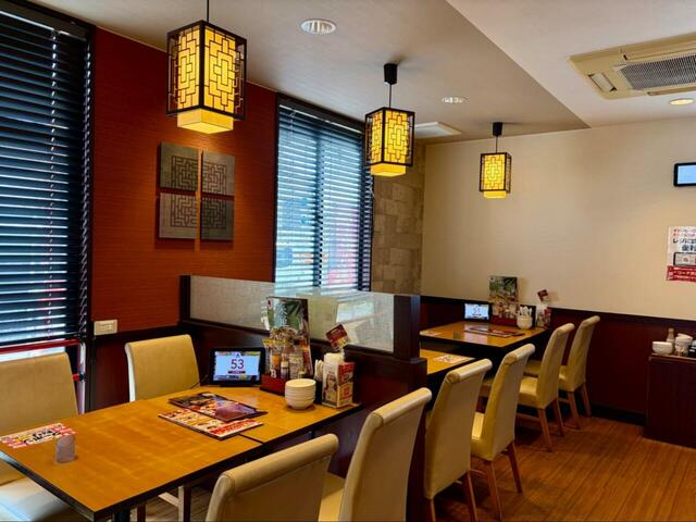 【バーミヤン】店内の中華テイストな雰囲気が結構好きなんです