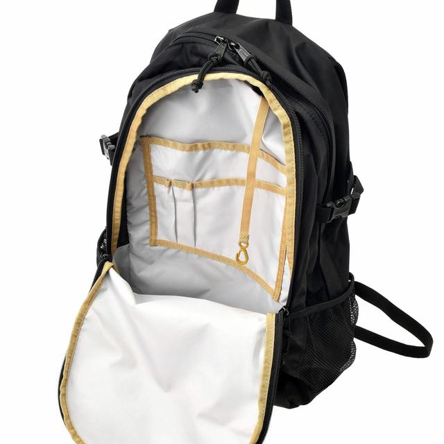 【Coleman(R)】ミッキー リュックサック・バックパック 25L 刺しゅう WALKER 9,350円