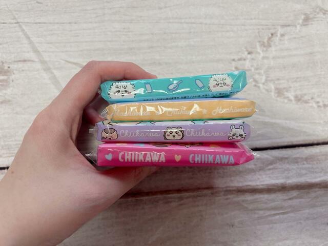 サイドにもイラストや柄入り!