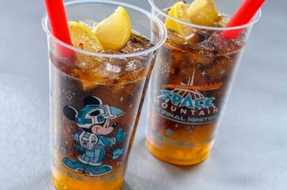 Coca-Cola 東京ディズニーランド４本セット Coca-Cola 東京ディズニーランド4本セット WDW50周年コカ