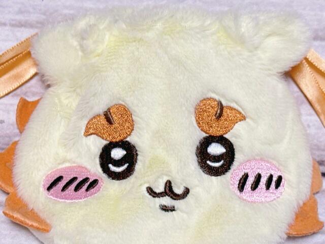 シーサーの特徴的な眉毛もきちんと表現されており、刺繍のクオリティが高い！