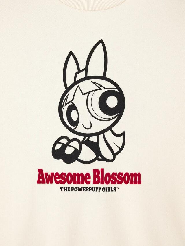 スウェットプルオーバー ¥2,990｜GU「パワーパフ ガールズ」コレクション