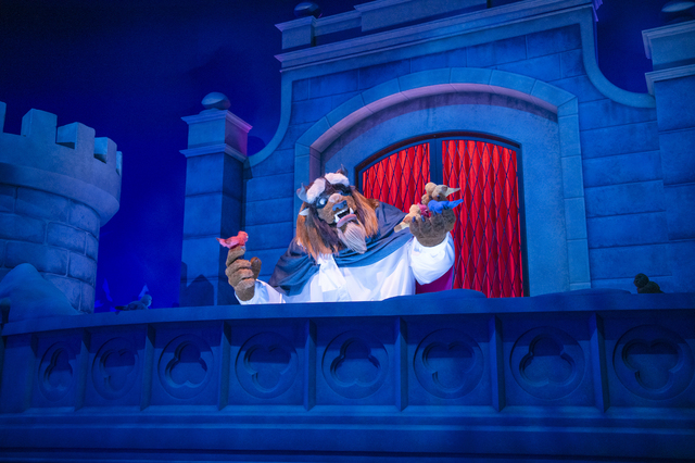 東京ディズニーランド アトラクション『美女と野獣“魔法のものがたり”』