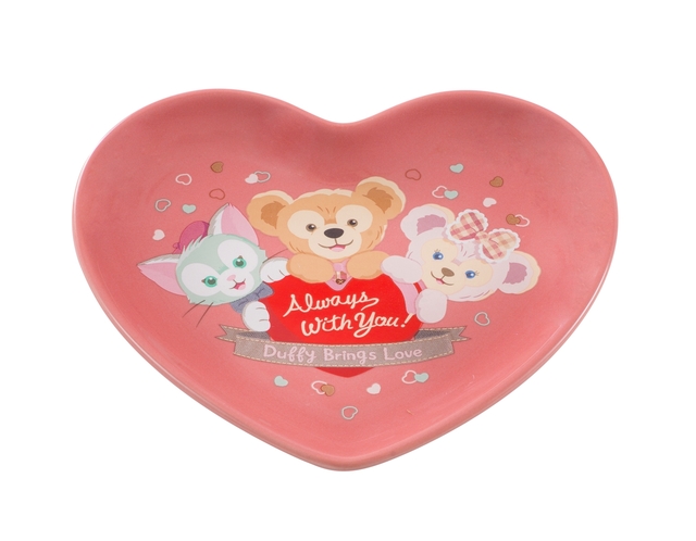 チョコレートクリームのパフケーキ、スーベニアプレート付き ¥880【販売店舗】ケープコッド・クックオフ｜東京ディズニーシー「スウィート・ダッフィー」スペシャルメニュー（2017年）