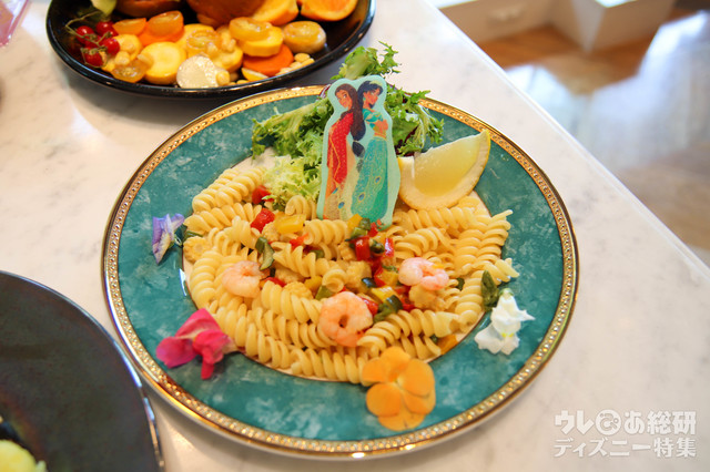 ＜ジャスミン＆ダリア＞カラフルパスタ ￥ 1,790(税抜)