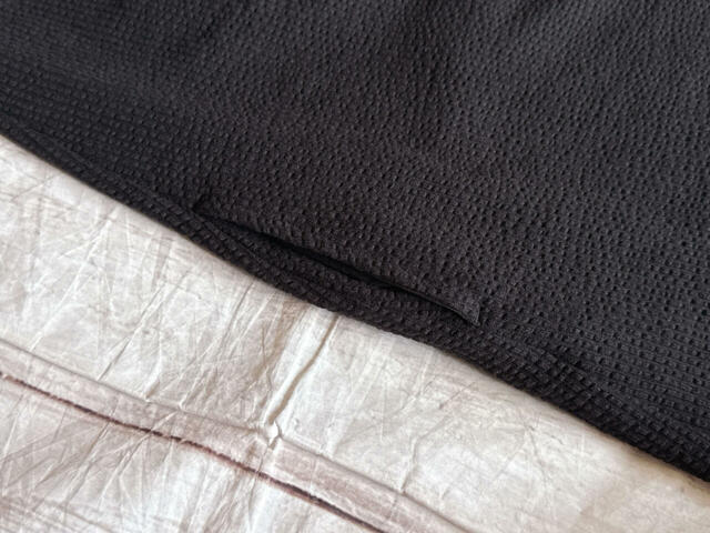 両サイドにポケット付きなのがうれしい！