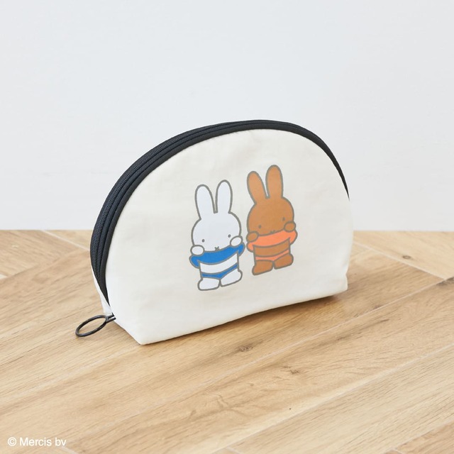 【Green Parks miffyコレクション】miffy/ナイロンラウンドポーチ ￥2,990