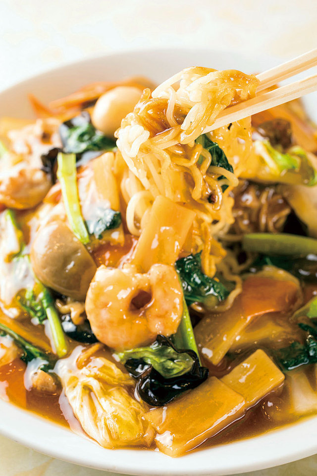 水新菜館　あんかけ焼きそば　 900円