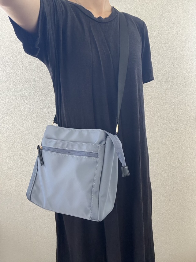 【Afternoon Tea ショルダーバッグ】撥水加工が施されているので急な雨の日でも安心！