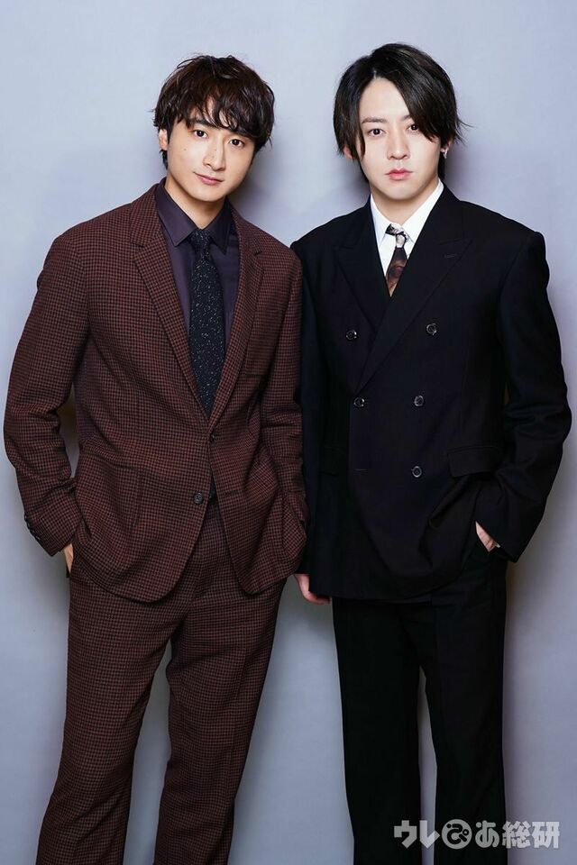 嬴政・漂役ダブルキャストの小関裕太(左)と牧島 輝