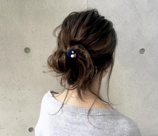 ヘアゴムでできる「メッシーバン」