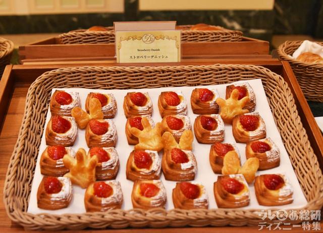 “トータリー・ミニーマウス”ディナーブッフェ|東京ディズニーランドホテル_「シャーウッドガーデン・レストラン」