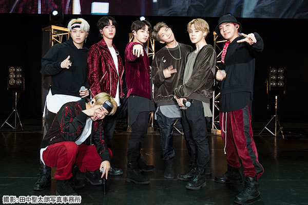BTS（防弾少年団）、CD発売記念イベントに2万人が大熱狂