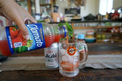 メキシコでは「二日酔いに効く」と言われるビールカクテル。お酒が苦手