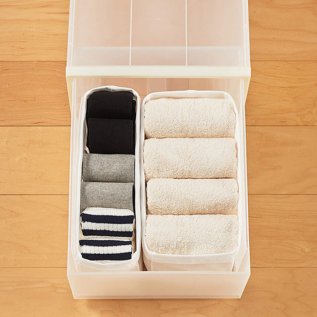 【無印良品 収納用品ランキング第4位】「ポリプロピレン収納ケース・引出式・小」990円（税込）