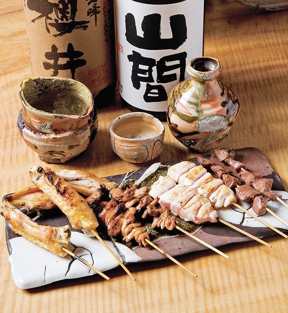 関西「鶏肉料理」の名店／蔵 ぜんろく（御影）　おまかせ焼鳥8本セット 1149円