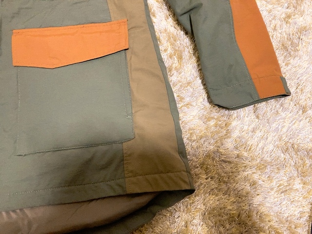 【ワークマン レディース撥水ウォームマウンテンパーカー】表地は綿65%、ナイロン35%