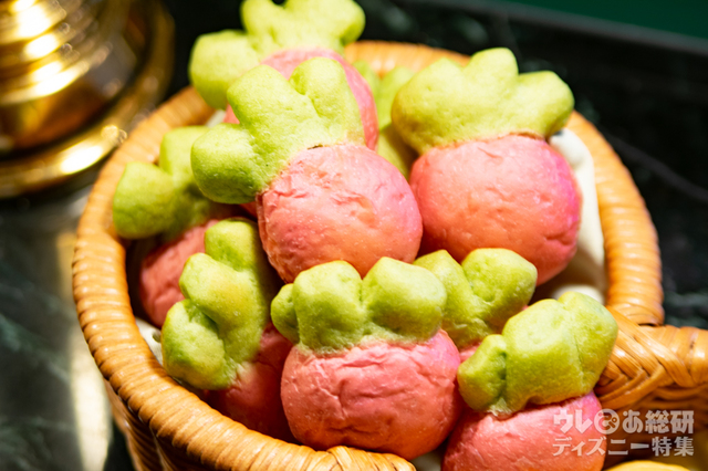 “ディズニー・イースター”ディナーブッフェ|東京ディズニーランドホテル「シャーウッドガーデン・レストラン」