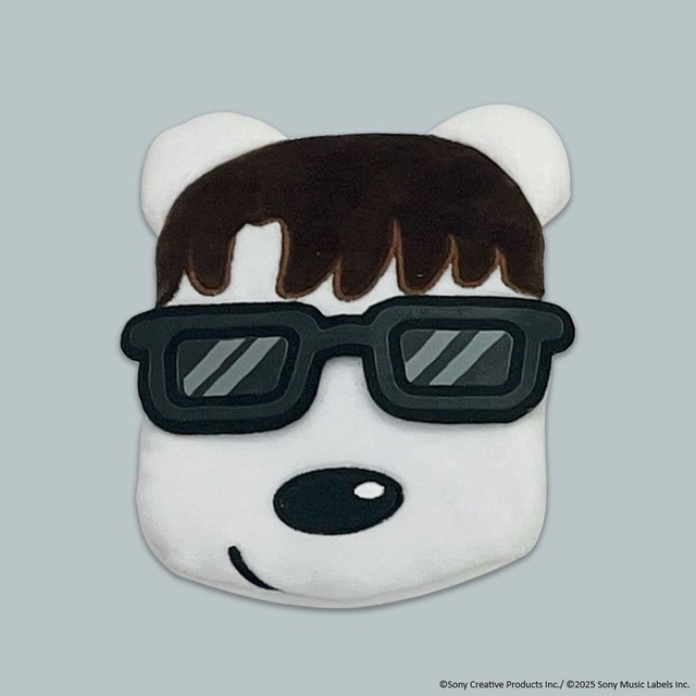 【TM NETWORK×タマ＆フレンズ】「タマ＆フレンズ コラボ・ポーチ」KINE　2,000円（サイズ：約H150×W120×D10mm）