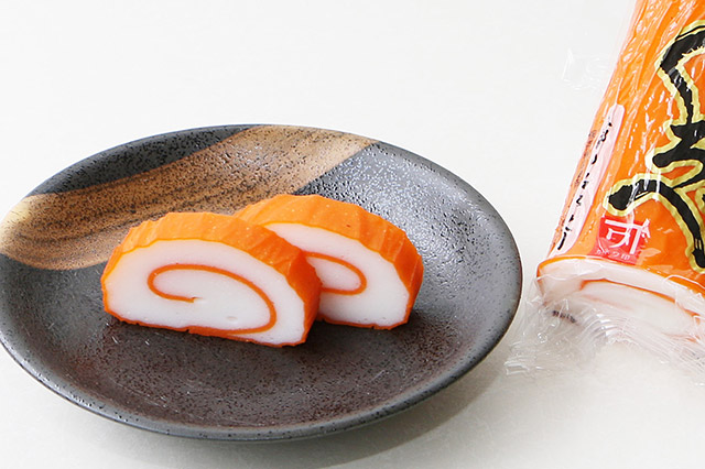 富山の伝統的な蒲鉾 巻かまぼこ