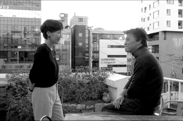 『WALK UP』© 2022 JEONWONSA FILM CO. ALL RIGHTS RESERVED.