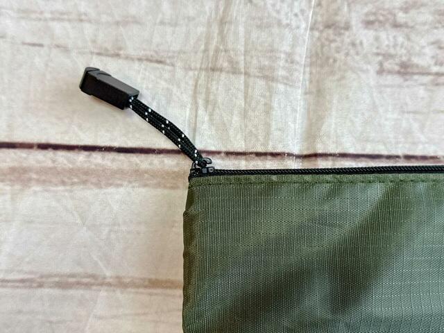 ファスナーの引き手もバッグとお揃い!かわいい〜♪