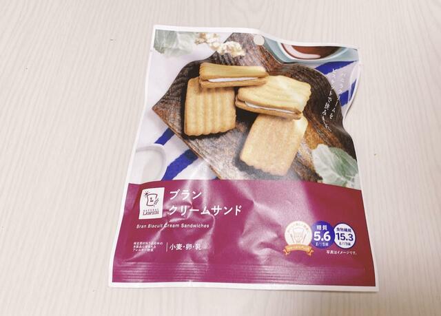 【ローソン　ブランクリームサンド】ほどよい甘みがたまらない