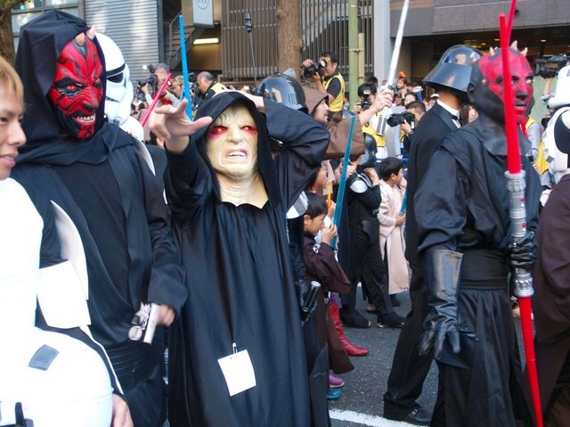 カワサキハロウィン＆スターウォーズパレード