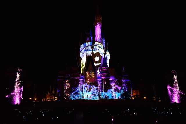 ２２：「シンデレラ」の物語が音楽とともに展開 ©Disney