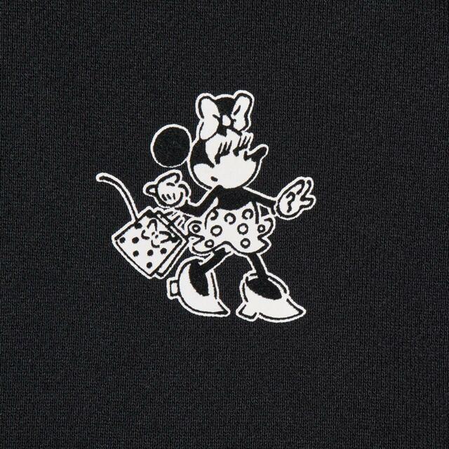 スウェットプルパーカ 3,990円｜ユニクロ UT ディズニー「マジックフォーオールウィズ長場雄」