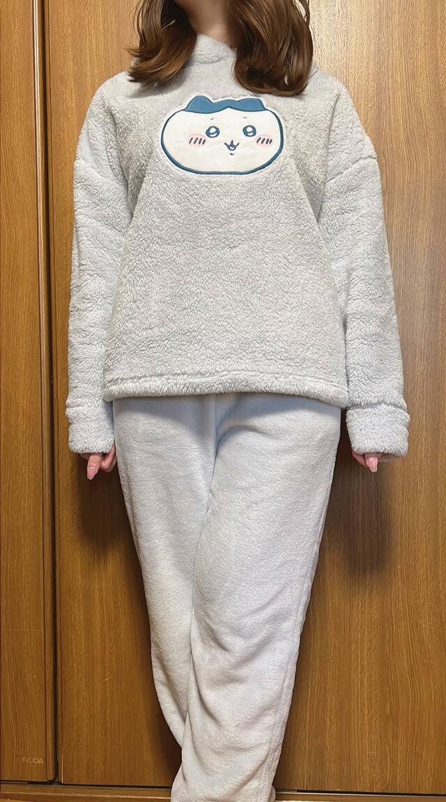 【GU×ちいかわコラボ第2弾：マシュマロフィールラウンジセット（長袖）Chiikawa】程よいゆとりのあるサイズ感です
