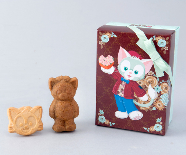 アソーテッド・スウィーツ ¥900 ※内容量7個（ヘーゼルナッツクッキー5個、マドレーヌ（コーヒー味）2個）｜TDS「スウィート・ダッフィー」2016