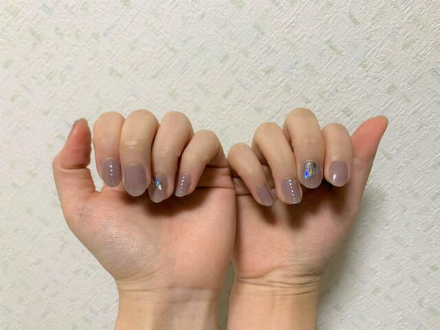 【ワッツ（Watts）】「ジェルネイルシール 2106‐HaB／グレー」大人の女性をイメージさせるおしゃれなデザイン♪