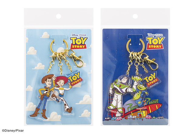 オリジナルのアクリルキーホルダーがついてくるセットも登場！【Disney SWEETS COLLECTION by 東京ばな奈「トイ・ストーリー/メープルショコラサンド」】