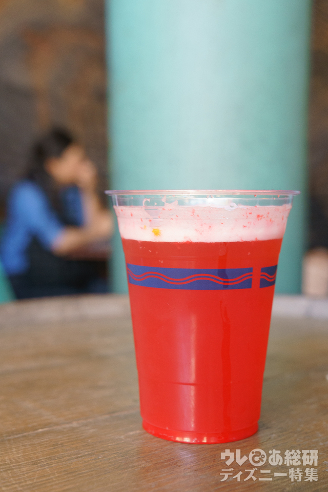 ビアカクテル（ブラッドオレンジ＆ピンクグレープフルーツ）1個680円｜ノーチラスギャレー