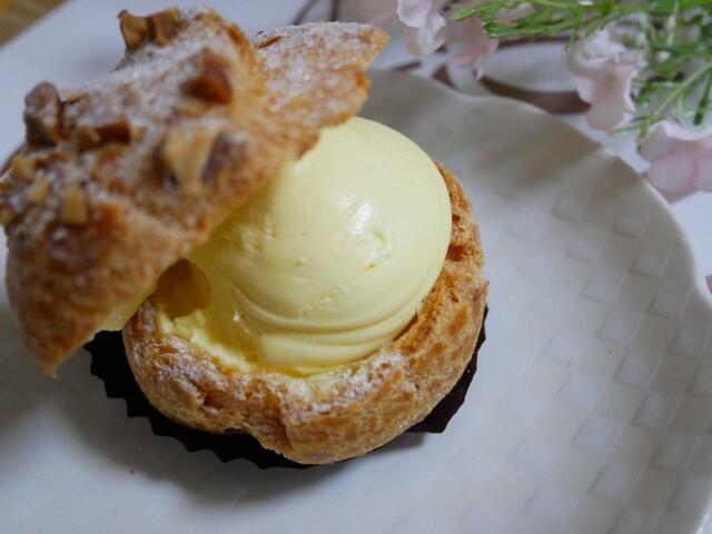 シュークリーム