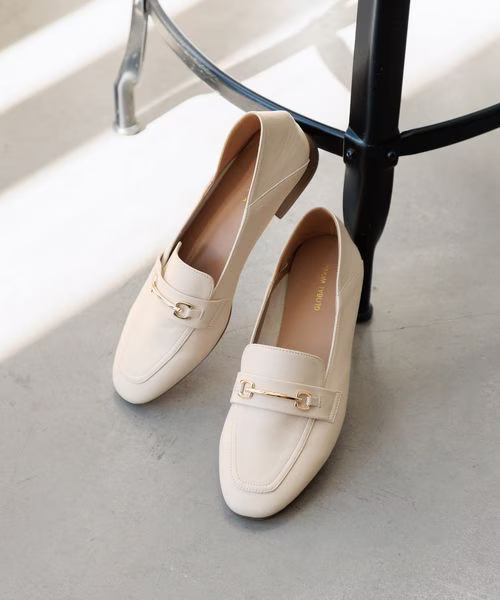 【グローバルワークの靴売上ランキング 1位】「らくっション撥水2WAYローファー」5,500円（税込）