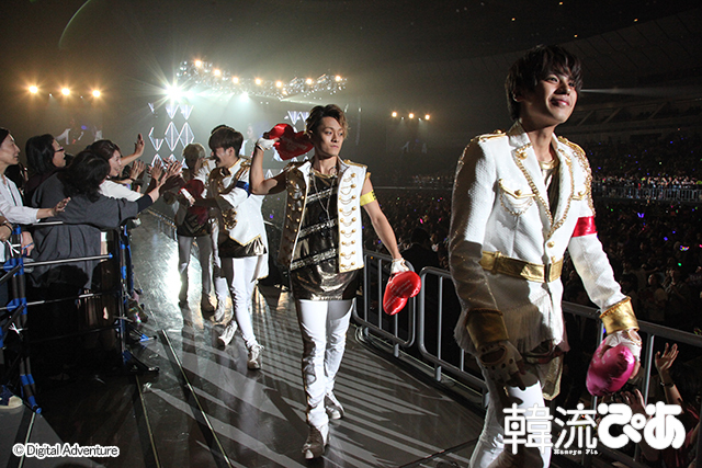 「KNTV 20th & DATV 7th Anniversary Live 2016」10月1日＠横浜アリーナ