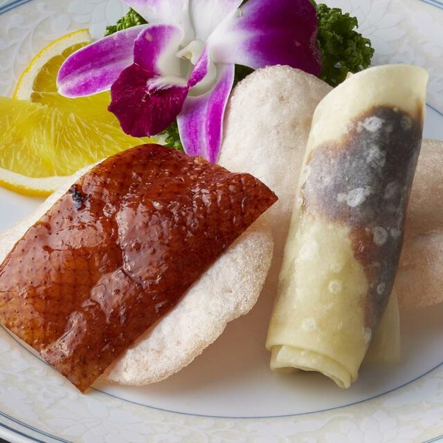 「王道北京ダック」<期間:2025年9月23日>【ホテルニューオータニ博多で一夜限りの『スーパーナイトビュッフェ2025』開催!8月22日までの予約で早割価格に!】