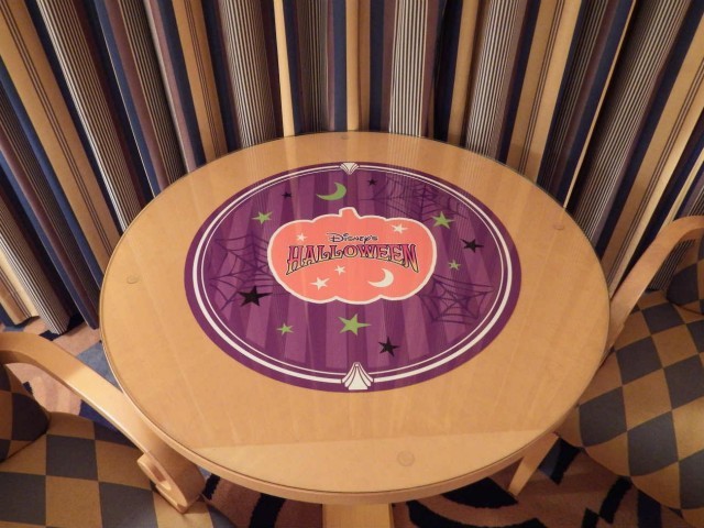 デーブルもこんな感じに。