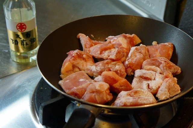 【白みそシチューの作り方7】こんがり焼き目をつける