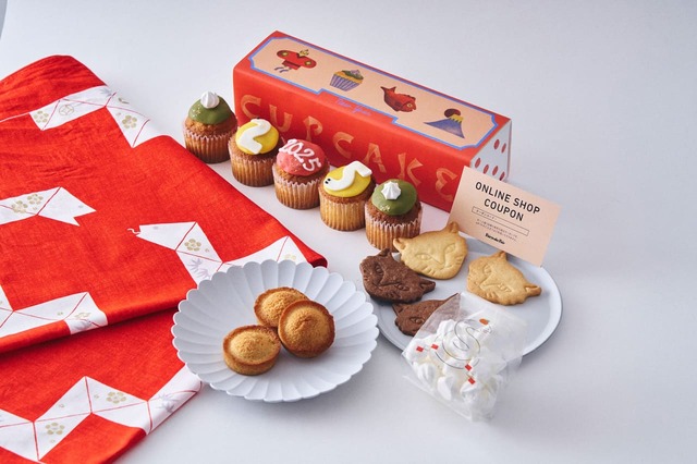 【フェアリーケーキフェア】「フェアリーケーキフェア新春セット（ヘビ柄ふろしき）」3,600円