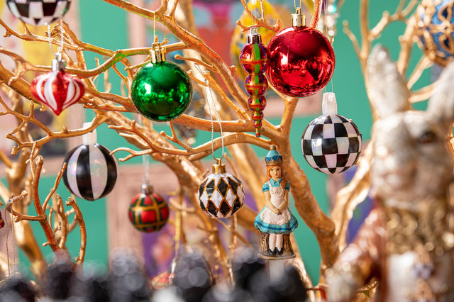 アリスの気まぐれクリスマス・ティーパーティー